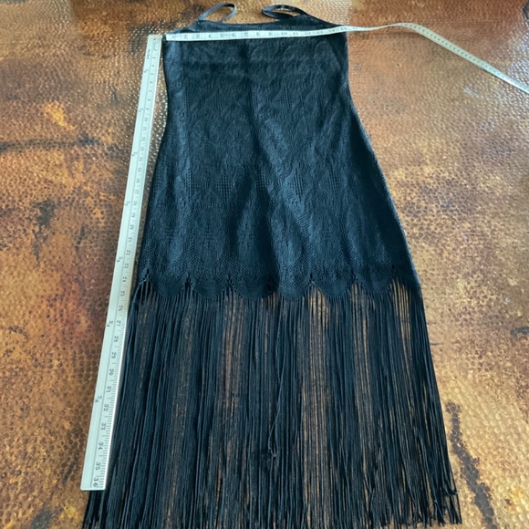 Sassy Lace and Fringe Vintage-Inspired Cocktail Dress. Black Size M - Picture 8 of 9
